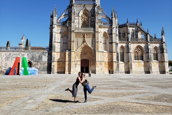 10h guided tour of Fátima Óbidos Nazaré Batalha and Alcobaça - Small Group Energy: Up to 8 People Changes Everything