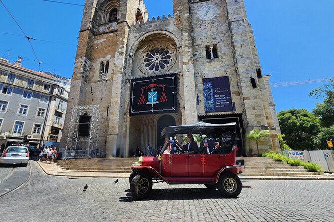 1h Classic Tuk Lisbon: One Hour of History & Charm - Key Points to Know Before You Go