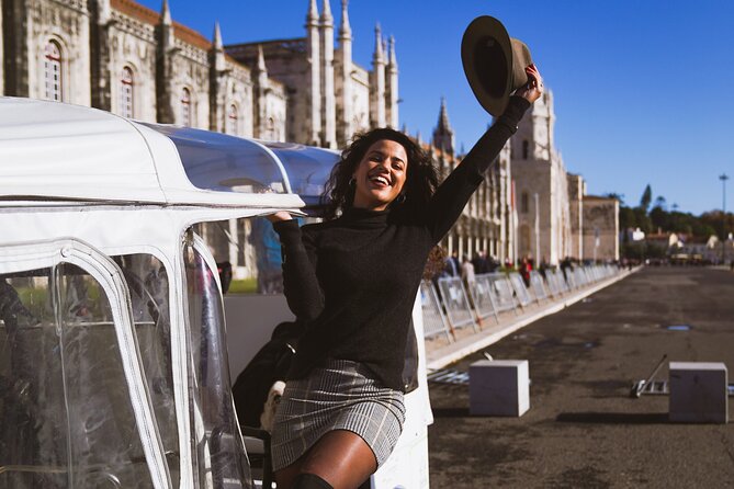 2 Hour Lisbon Private Guided Tour in a Tuk Tuk - Chiado: starting in the shopping and theater hub (Rua Garrett and Bertrand)