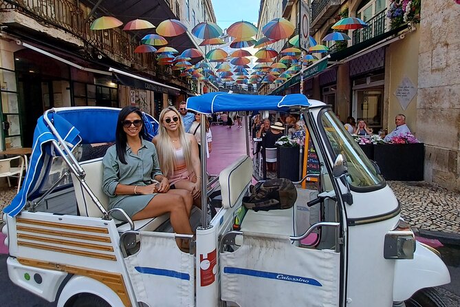 2-Hour Private Historic Lisbon Tour by Tuk Tuk - Lisbon Cathedral (Santa Maria Maior): the oldest stop on the route