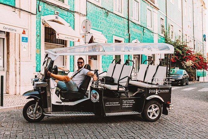 2 Hour Tuk Tuk Tour of the Old Town it will make you fall in love - Key things that make this Lisbon tuk-tuk tour work
