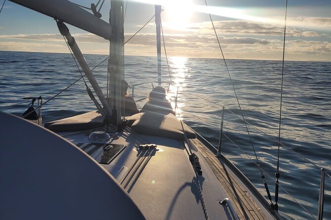 2 hours Private sunset experience by sailboat in Cascais - Key Things I’d Tell a Friend Before Booking