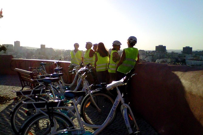 3-Hour Lisbon 7 Hills Electric Bike Tour - Alfama to Castelo de São Jorge: Old Streets, Big Views