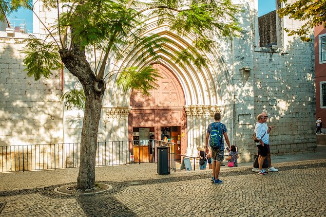 3-Hour Private Guided Walking Tour of Lisbon - Praça da Figueira: A Classic Square Right Next Door