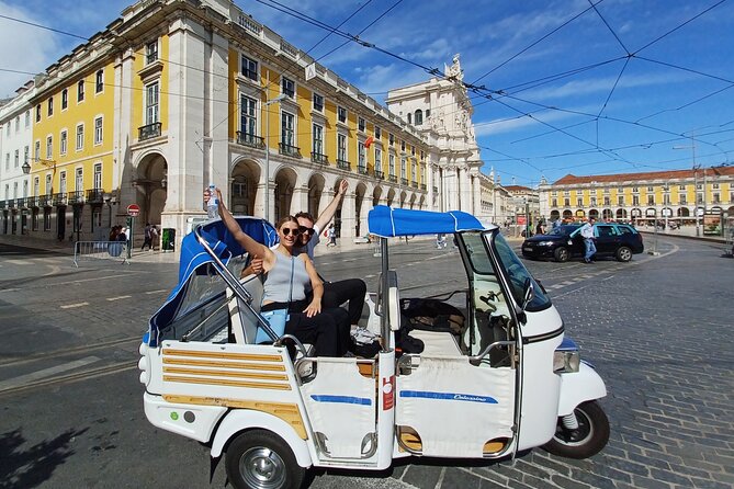 3 Hours Private Tour of Lisbon's Historic Center by Tuk Tuk - Miradouro Santa Luzia and Portas do Sol: Lisbon’s postcard views, paced