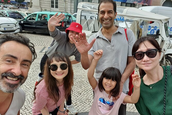 3 Hours Tuk Tuk Tour - Lisboa beyond the guidebooks - Largo do Carmo elevator viewpoint and São Roque: revolution and survival after 1755