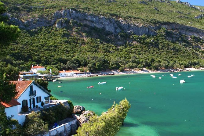 3-Night Private Tour of Lisbon, Sintra, Cascais, Estoril, Sesimbra and Arrábida - Should you book this Lisbon-to-Coast route?