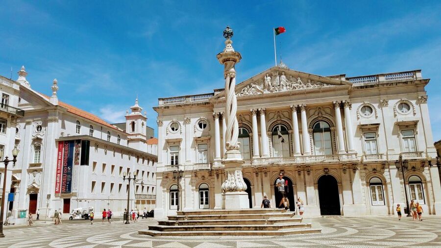 4-hour sightseeing TukTuk Tour Lisbon - Belém Free Pickup - Should You Book This Lisbon TukTuk Tour?