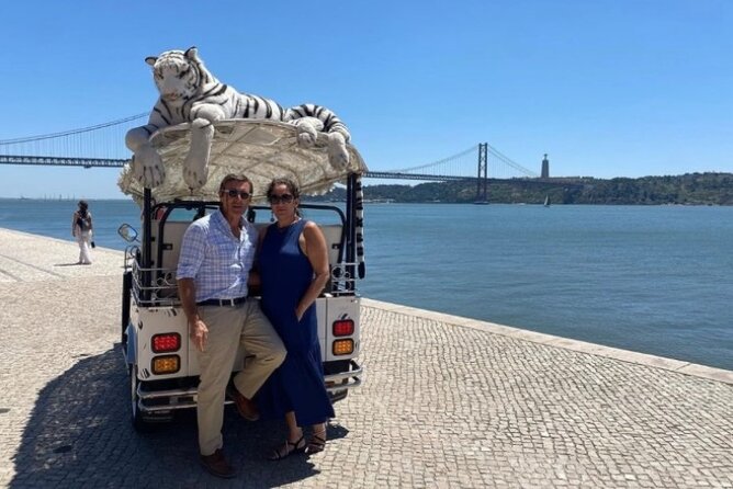 4-hour Tuk Tuk Tour of Belém, City Center, and Lisbon's Old Town - Stop 1: Lisbon Cathedral (Sé) and the quick free add-on nearby