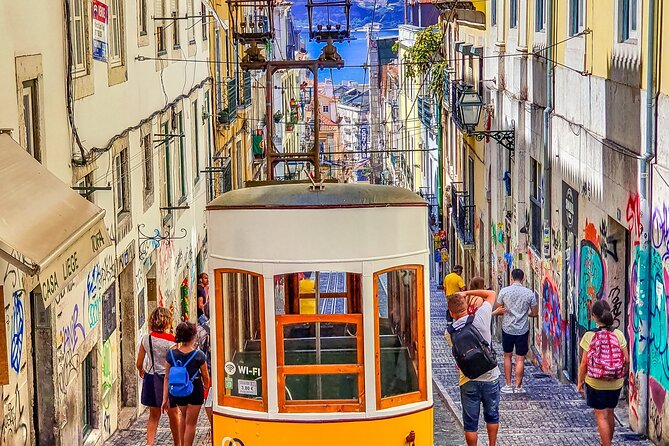 7-Day Classic Trip in Portugal and Spain - Barcelona’s Two-Stage Day: Tapas by Foot, Landmarks by Coach