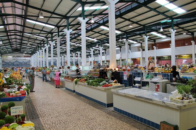 A Day of Tastes, Views & Heritage, tour from Lisbon - Pickup from Lisbon at 9:00am: private logistics that keep your day easy