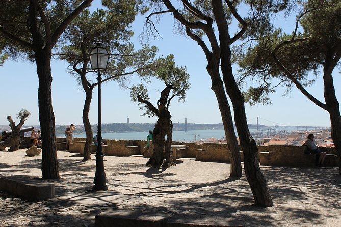A Walking Tour of Old Lisbon - Lisbon Cathedral: a 1147 anchor with earthquake survival in mind