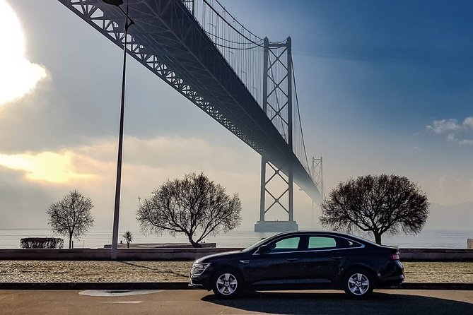 Airport Private Transfer to Costa da Caparica | Almada | Aroeira - The ride itself: private comfort, GPS routing, water, and WiFi