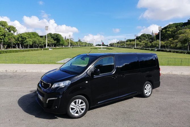Airport Private Transfer to/from Lisbon - Inside the car: comfort perks that help more than you think
