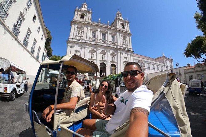 Alfama and Mouraria - Lisbon Cathedral to Portas do Sol: Start Strong