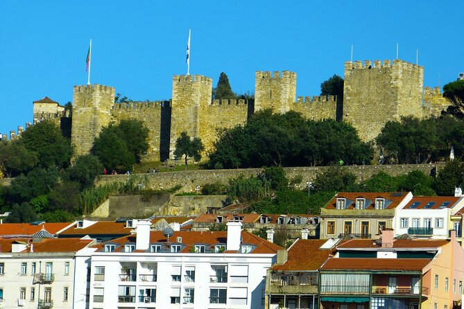 Alfama and the Castle of Saint George Skip the line Tour - Church, Cathedral narthex, and Roman theatre ruins: three stops that explain Lisbon’s layers