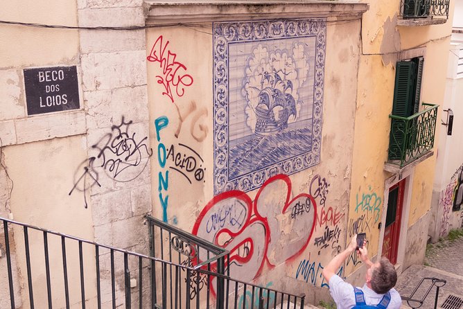 Alfama Photo Walk – Lisbon Photography Experience Led by a Local - Stop 4: Igreja de São Miguel—Small Chapels, Local Life, Easy Framing