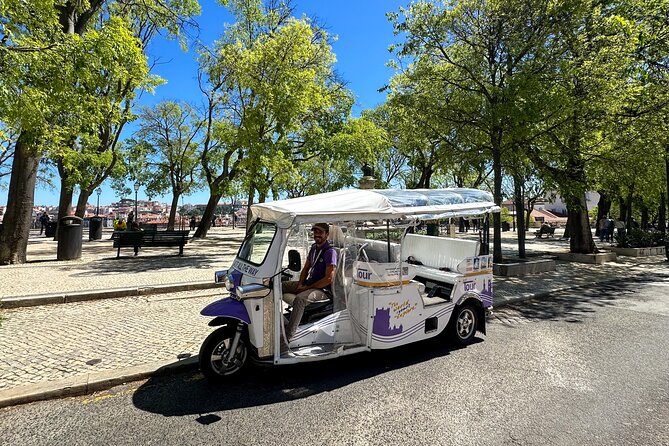 Alfama Private Tuk Tuk Tour: Lisbon’s Oldest Neighborhood (2 HRS) - Lisbon Cathedral in 10 minutes: what you get and what you don’t