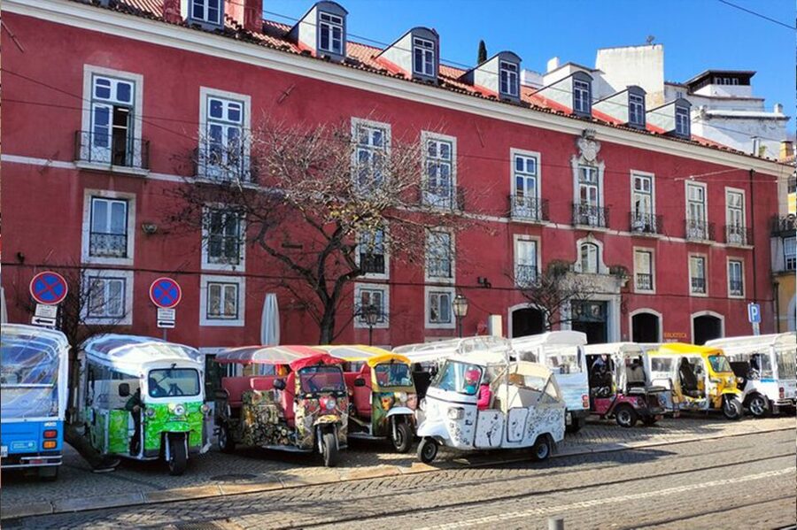All Historical Lisbon Tuk Tuk Tour - Price and value: what $175 per person buys you