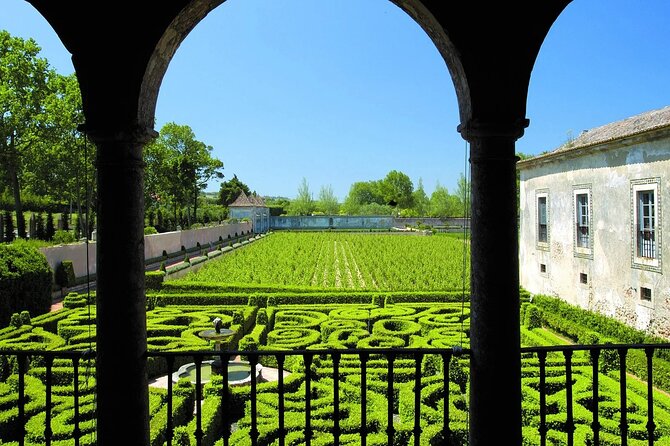 Arrábida Azeitão Palmela and Setúbal Private Tour + Tile Visit - Cristo Rei: the south-bank Lisbon view (and what to pay for)