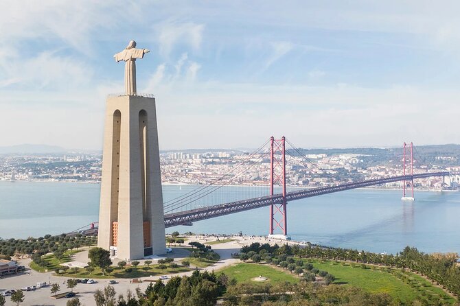 Arrábida Azeitão Palmela and Setúbal Private Tour + Tile Visit - How to get the most from an 8-hour day without feeling squeezed