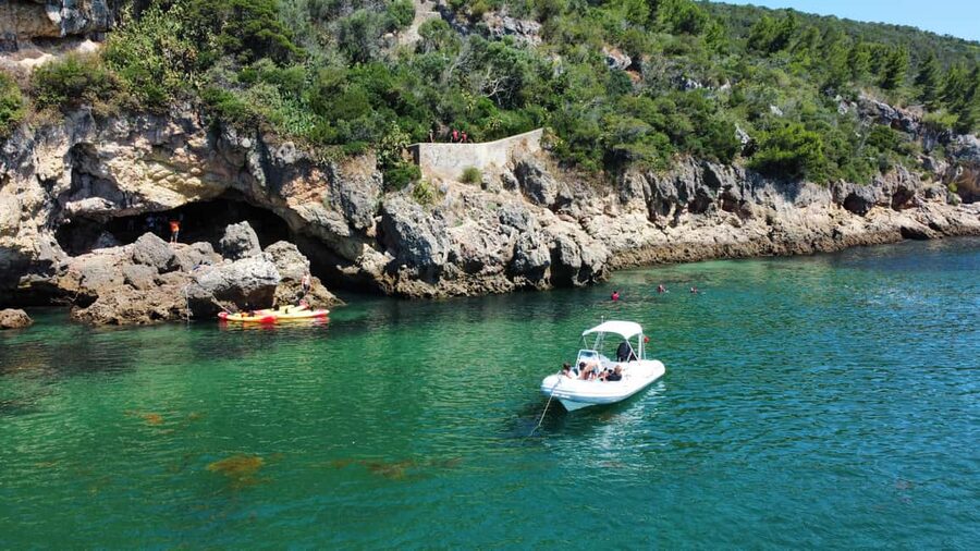 Arrábida: Boat Tour Experience - Why This Arrábida Boat Tour Feels Special (and Practical)
