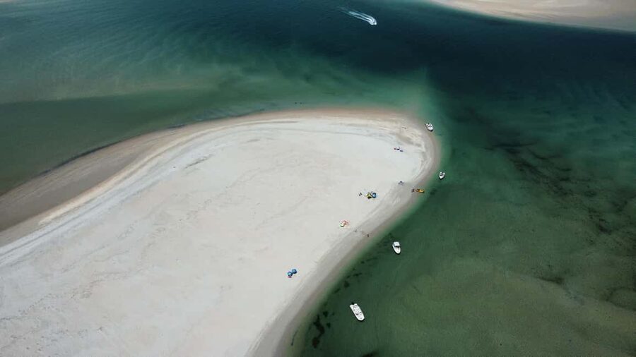 Arrábida: Boat Tour Experience - Cruising the Arrábida Coast: Views, Photo Stops, and Caves