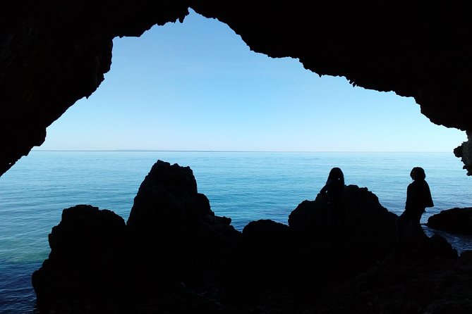 Arrábida Jeep Tour – Incredible Market & Hidden Gems - Guides you’ll remember: Andrew, Pedro, and the humor factor