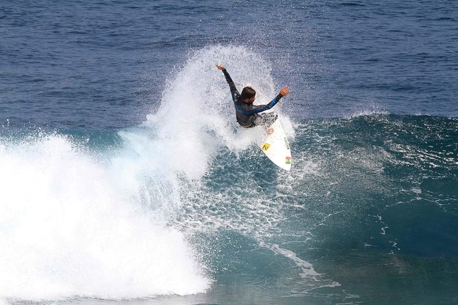 Aulas de Surf - Tuition adjusted to your level: how beginners progress without feeling behind