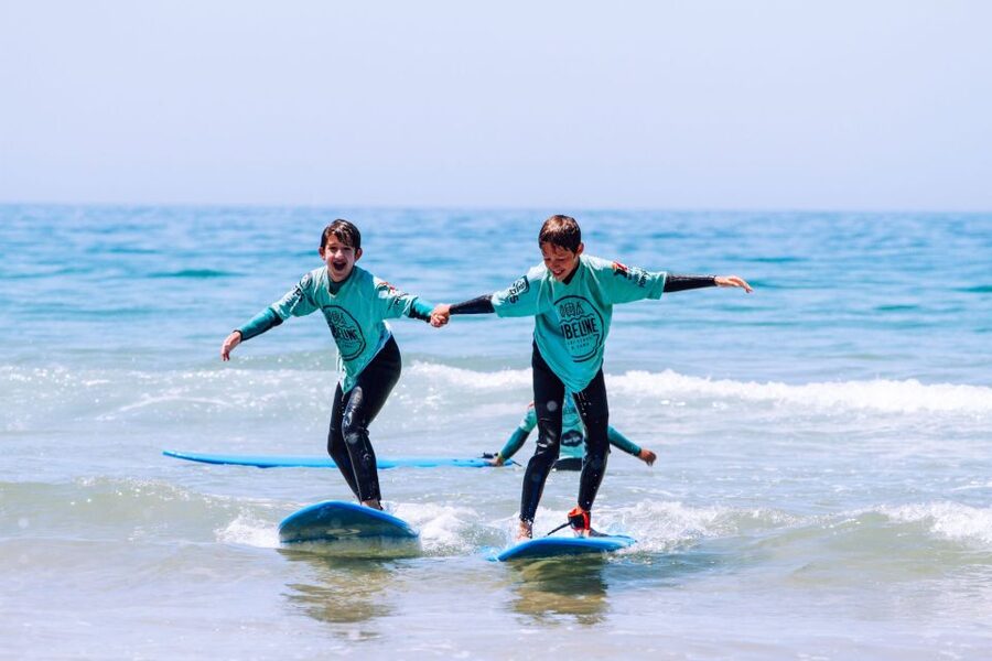 Aulas de Surf/Surf Lesson - Lisboa - Coach Energy You Can Actually Use in the Water