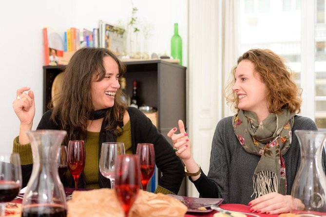 Authentic Portuguese Cooking Class and Dinner in a Lisbon Home - The Evening Flow: From Arrival at Avenida João Crisóstomo