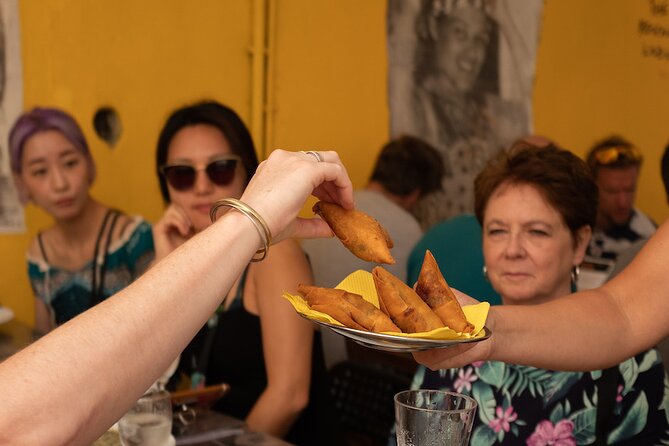 Award-Winning Original Lisbon Food Wine Tour: 19 Curated Tastings - Stop 1: Baixa de Lisboa and the first taste with a city-structure lesson