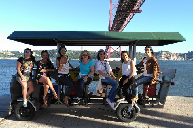 Beer Bike Lisbon Experience - The Padrão dos Descobrimentos: your quick history-photo moment