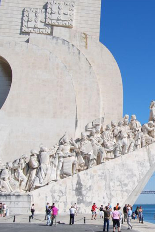 Belem: 4-HOUR Guided Tuk Tuk Tour in Historic BELEM - Meeting at Time Out Market: getting on the loop fast