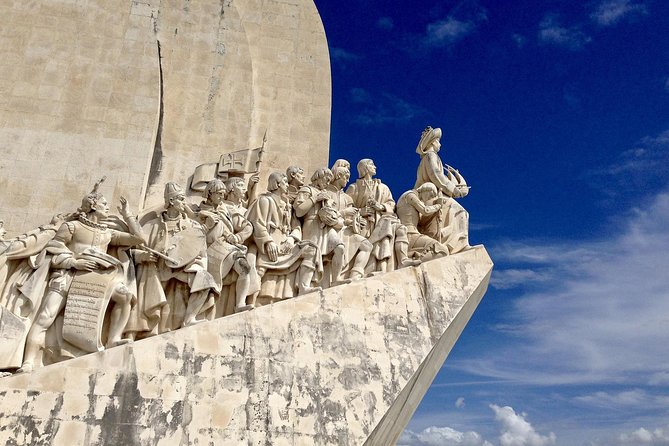Belem and Jeronimos Monastery Guided Small Group Walking Tour - Jerónimos Monastery: what the cloisters visit gives you