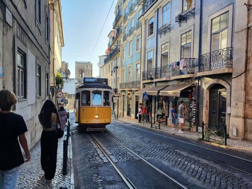 Belem, Cristo Rei & Historical Part of Lisbon city. - Castelo de S. Jorge: a hilltop fortress you can feel in your legs