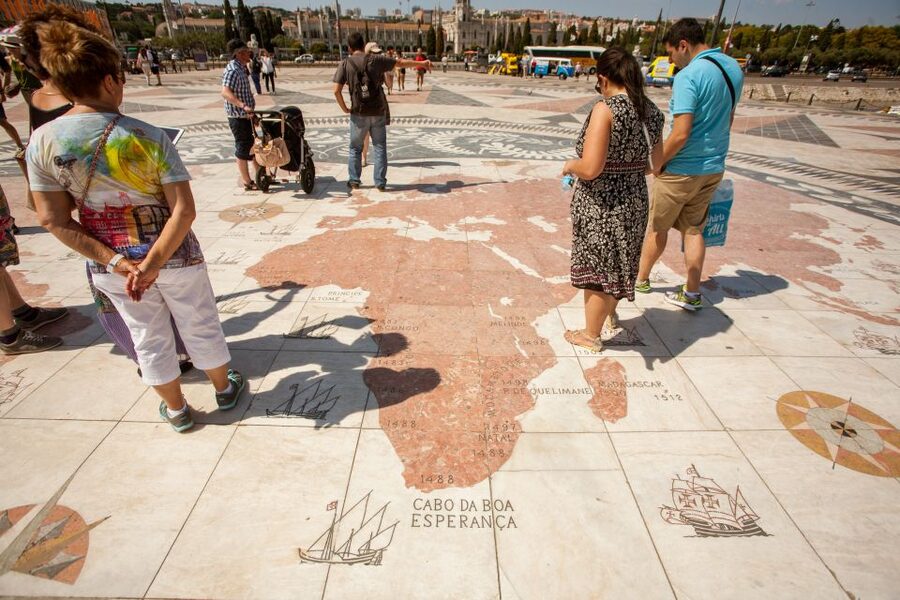 Belém: Lisbon 3-Hour Walking Tour - Rua de Belém and the 160-year shopfront feel