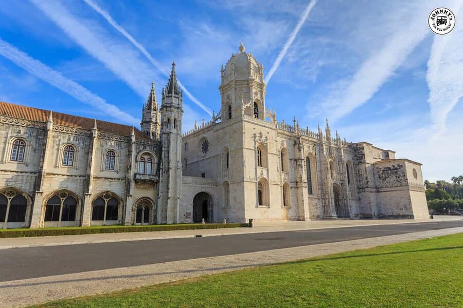 Belem Tower Tuk Tuk Tour Lisbon Old Town, City Center, Belém - LX Factory: a creative break in the middle of the route