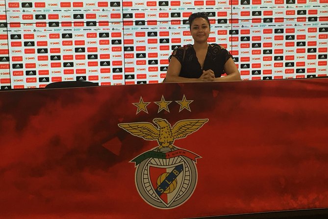 Benfica Stadium and Museum Private Tour - Inside Estádio da Luz: Executive Seats, Locker Rooms, and Stepping Onto the Pitch