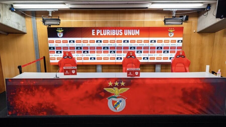 Benfica Stadium and Museum Tour - Benfica megastore time: buy souvenirs that feel like real merch