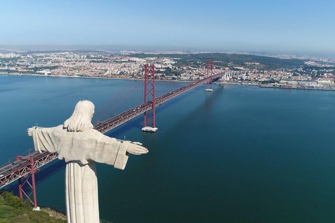 Best of Lisbon City Highlights Private Tour - Lisbon Cathedral Area and Sé Stops: Quick Visits That Work