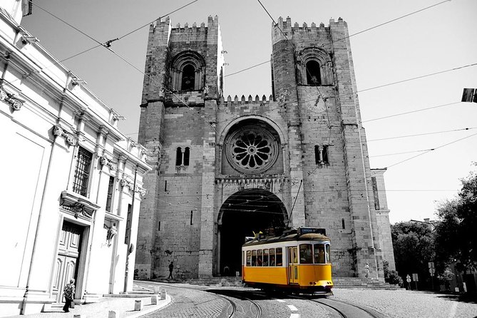 Best of Lisbon City Highlights Private Tour - Belém First: Tower Views, Sailors Monument, and Pastéis de Belém