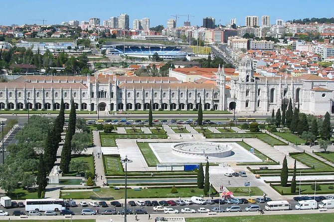 Best of Lisbon Full Day Private Tour - Parque das Nações and Oceanário: Lisbon Goes Modern