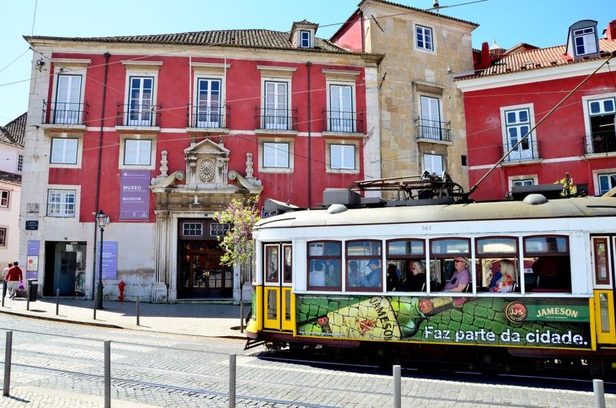 Best of Lisbon Walking Tour: Rossio, Chiado & Alfama - Starting at Rossio Square: The Heartbeat of New Lisbon