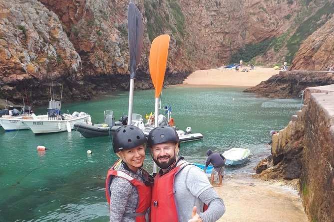 Boat and Kayak at Berlenga Natural Reserve - Picnic on the Beach: Light, Simple, and Timed for the Sea