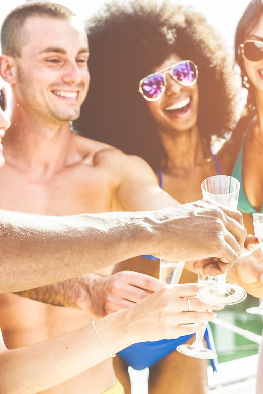 Boat Party to the Beach with Swimming Stops, DJ and Open Bar - The 3-Hour Itinerary: From River Views Back to Praça do Comércio