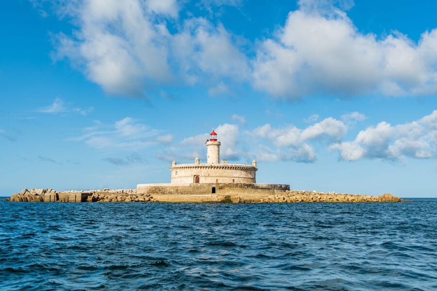 Boat tour: charming Cascais Coast to Lisbon lighthouse - Cascais Marina: the start point that sets the mood