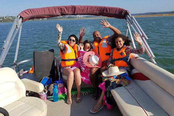 Boat tours in the Óbidos Lagoon - Wildlife spotting with binoculars: your “quiet superpower”