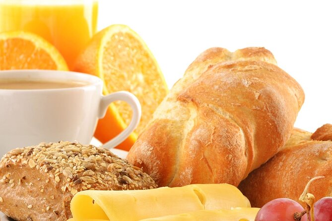 Breakfast with History: A Fun Taste of Lisbon's Past - Entering Lisbon’s Past Through Breakfast