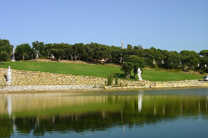 Buddha Eden Garden and Óbidos village in Portugal (70km of Lisbon) - Getting around inside: walking smart vs using the little train